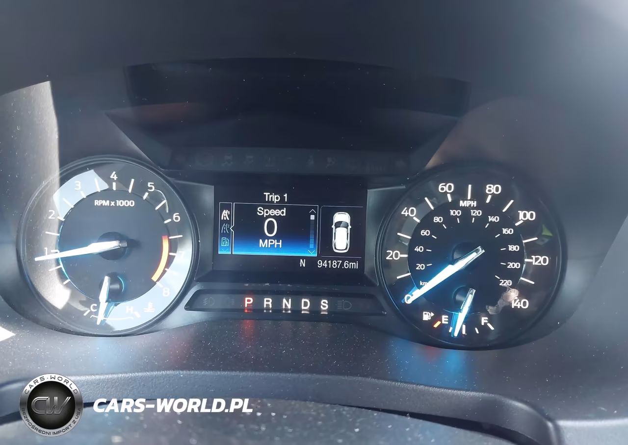 2018 Ford Explorer VIN:1FM5K8BH2JGC45565 - 7