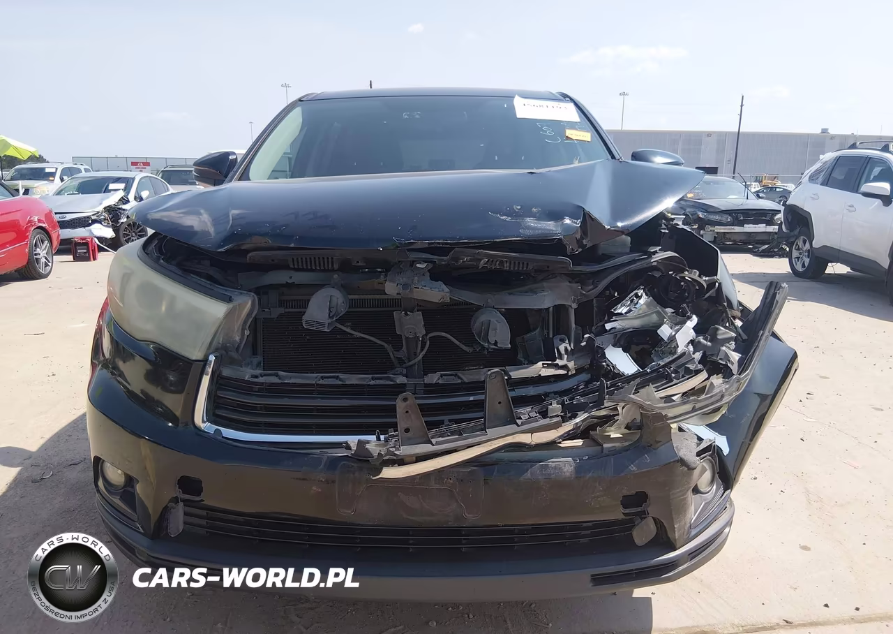 2015 Toyota Highlander Le Plus V6 VIN:5TDBKRFH0FS143329 - 12
