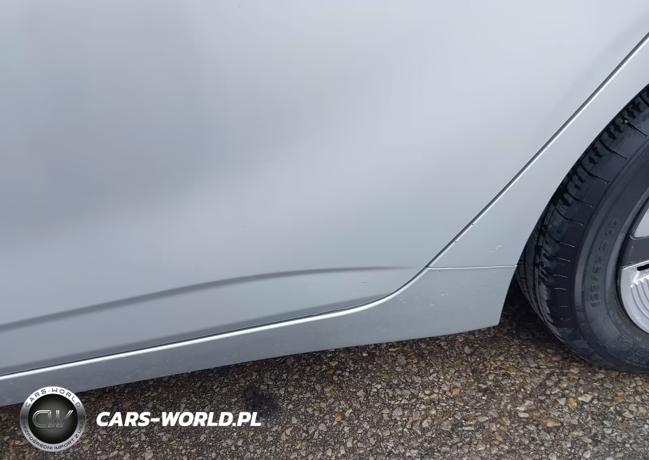 2019 Hyundai Ioniq Hybrid Blue VIN:KMHC65LC9KU106887 - 13