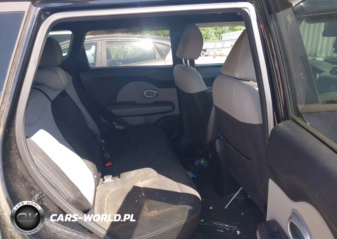 2014 Kia Soul + VIN:KNDJP3A52E7011723 - 8