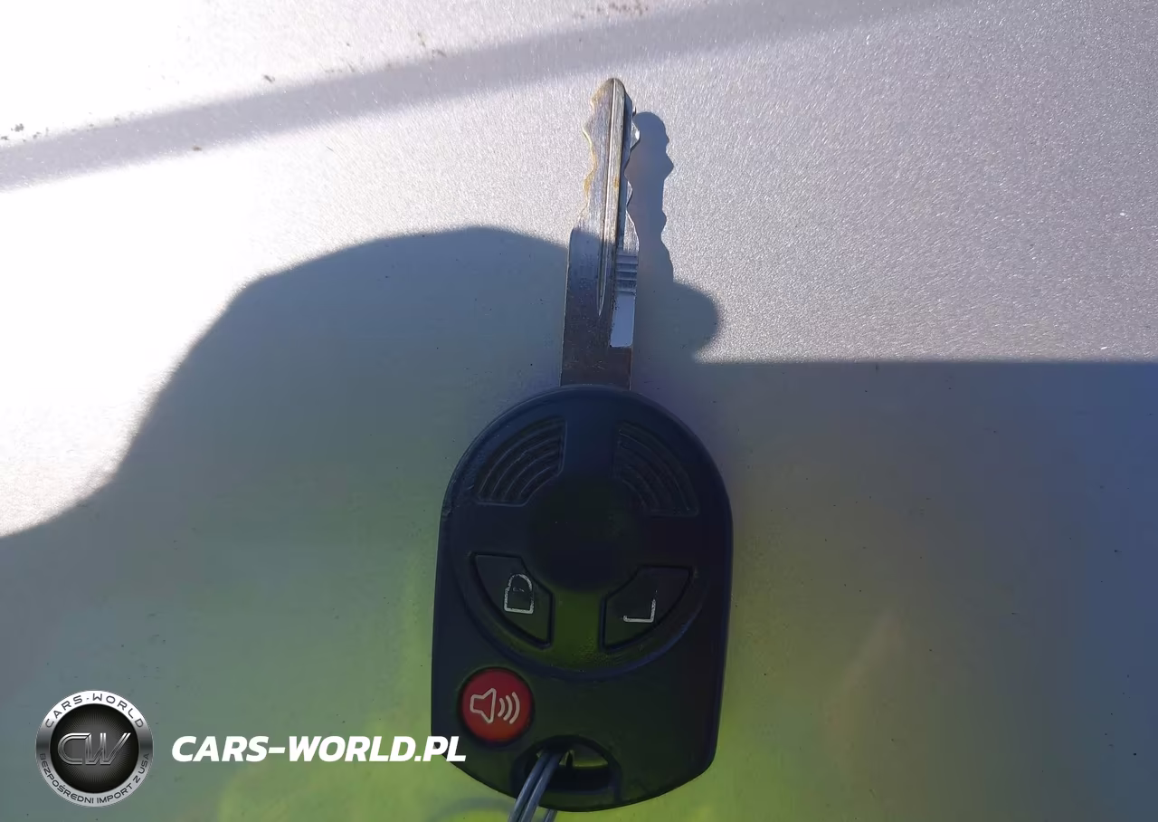 2008 Ford Taurus X Sel VIN:1FMDK02W18GA42222 - 11