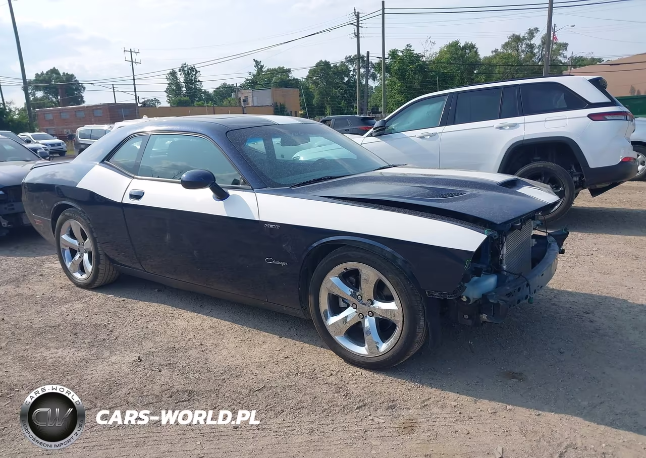 2013 Dodge Challenger R-T Plus
