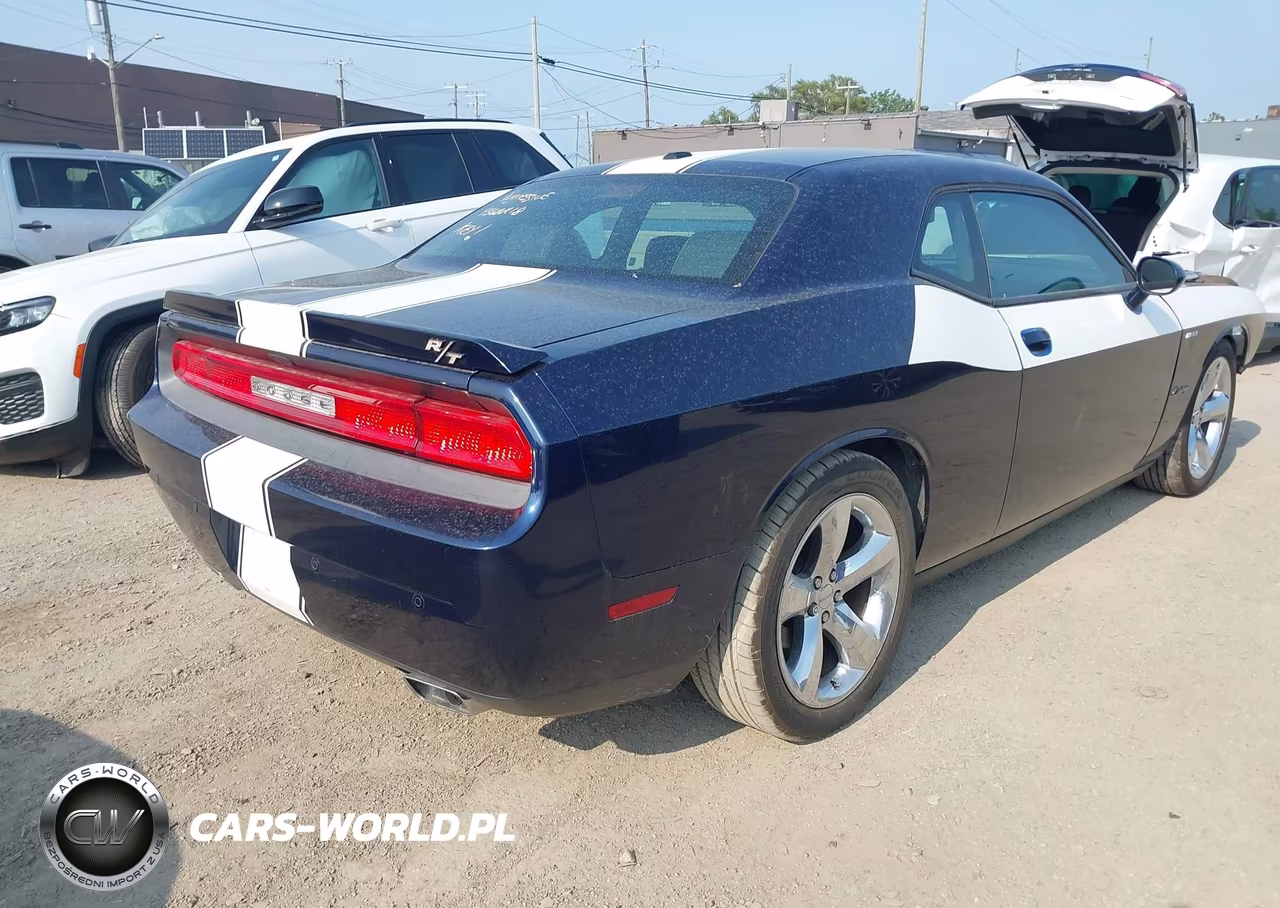 2013 Dodge Challenger R-T Plus VIN:2C3CDYBT4DH695239 - 4