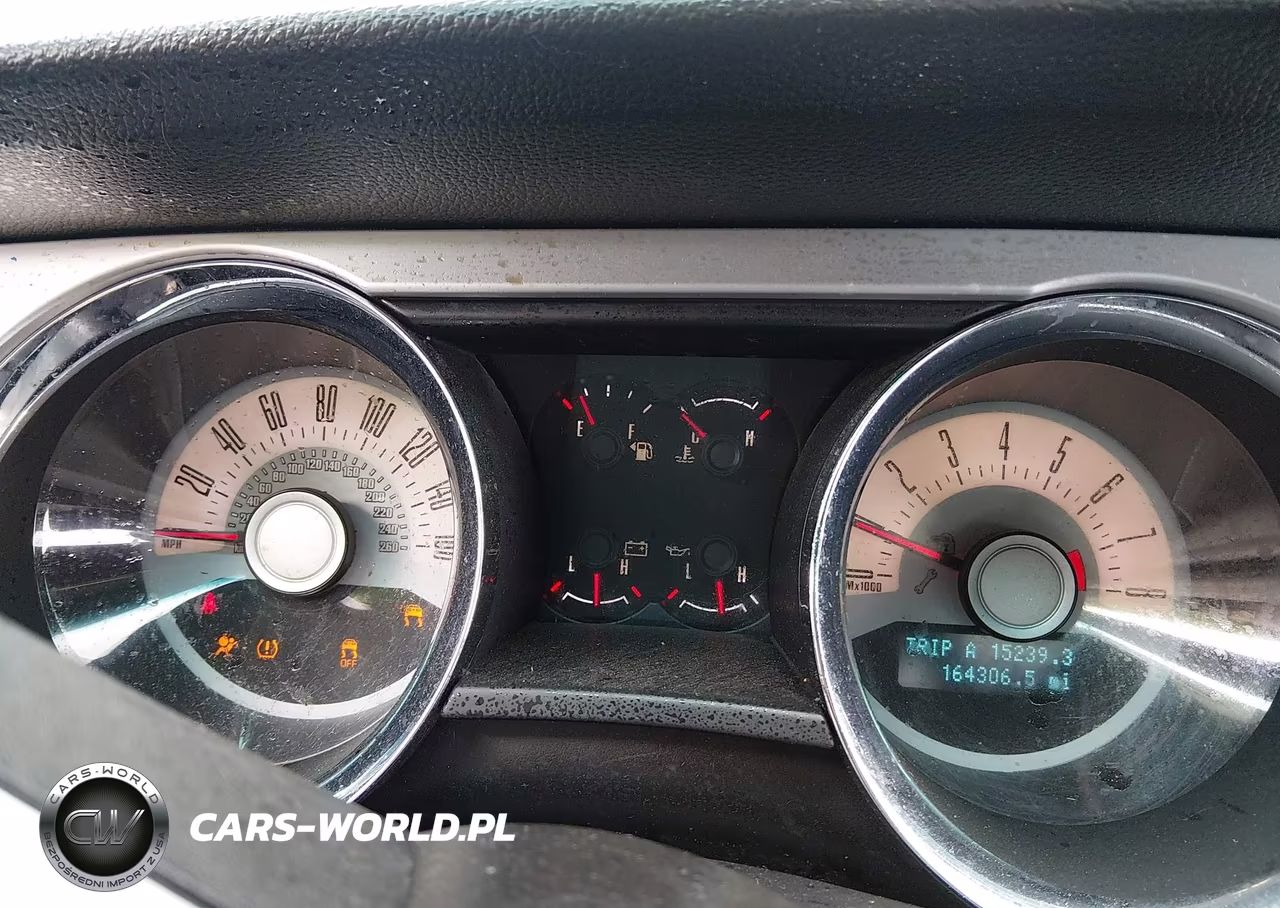 2011 Ford Mustang V6 Premium VIN:1ZVBP8AM4B5120472 - 7