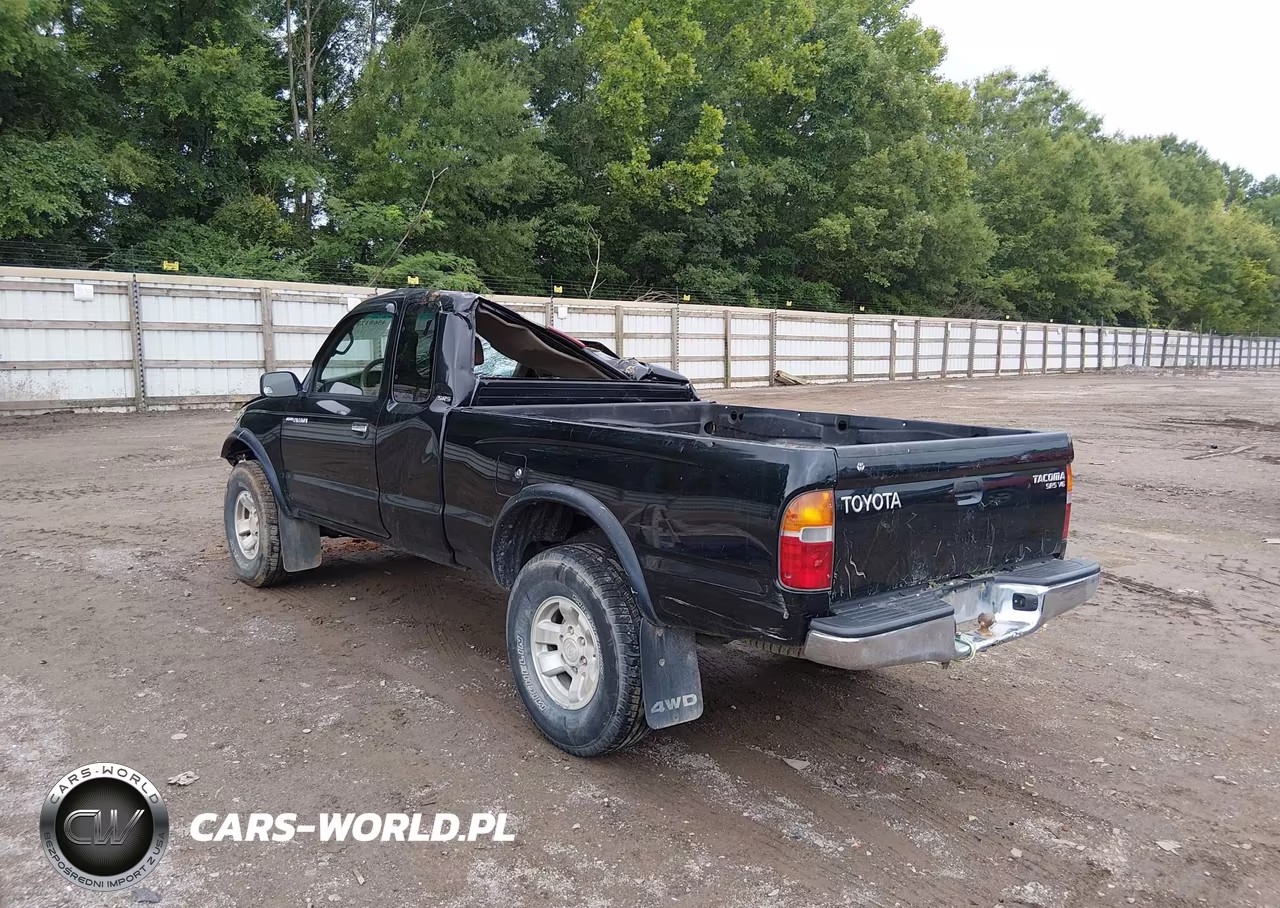 1999 Toyota Tacoma VIN:4TAWN72N9XZ444136 - 3