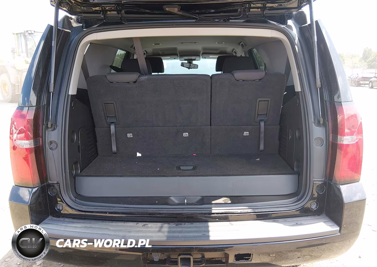 2020 Chevrolet Tahoe 2Wd Ls VIN:1GNSCAKC7LR121760 - 18