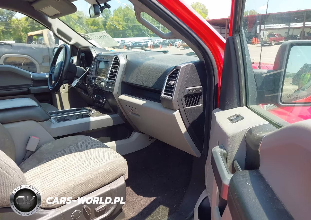 2017 Ford F-150 Xlt VIN:1FTEW1C86HKC30959 - 5