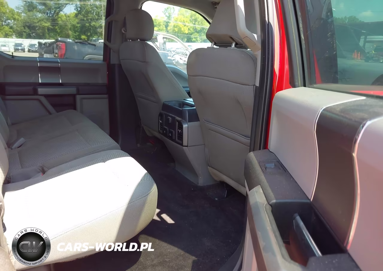 2017 Ford F-150 Xlt VIN:1FTEW1C86HKC30959 - 8