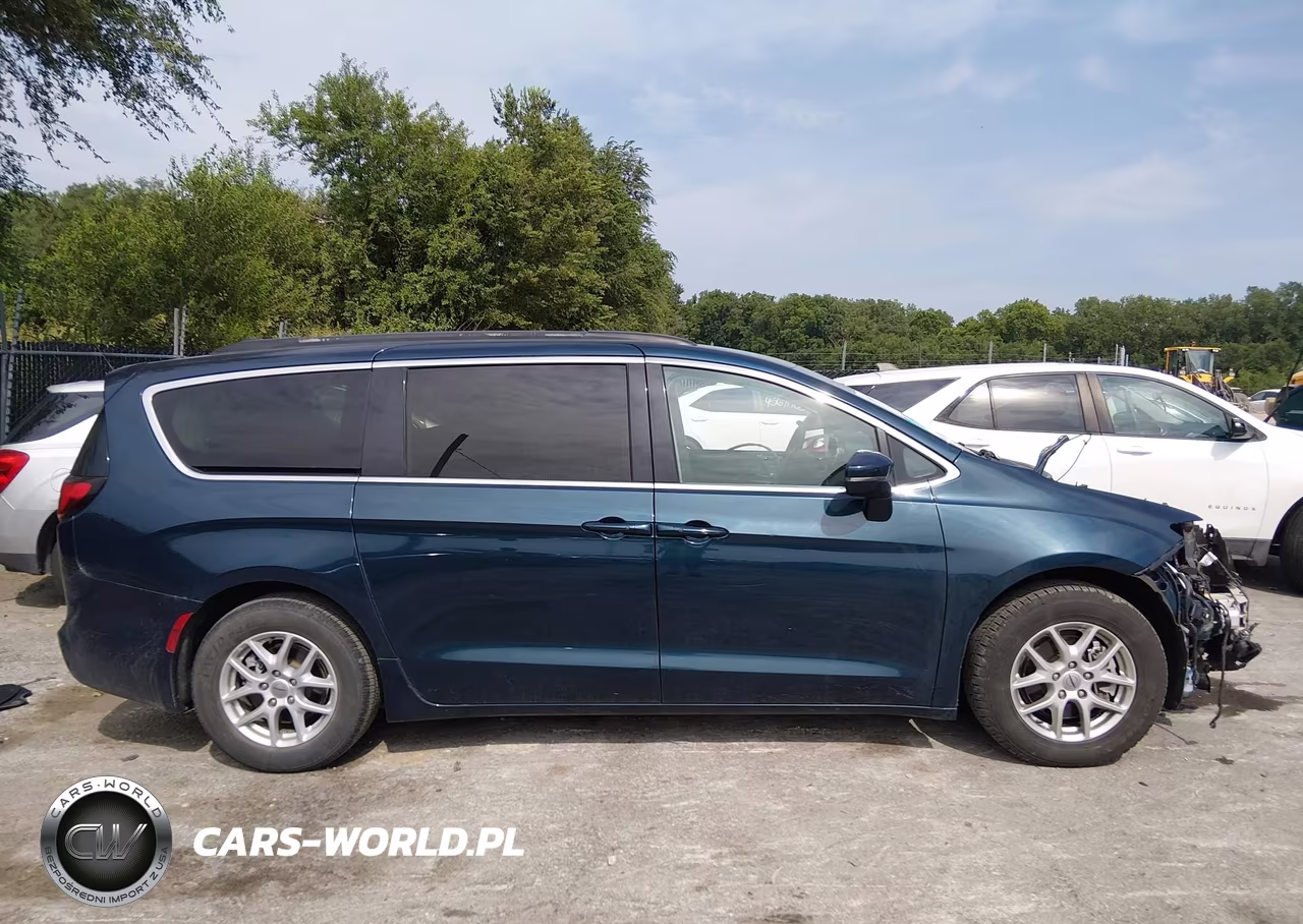 2022 Chrysler Pacifica Touring L VIN:2C4RC1BG5NR185853 - 14