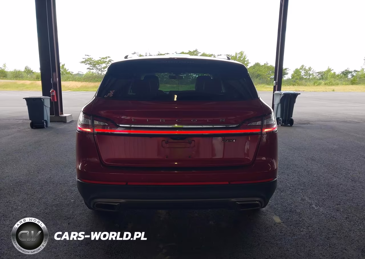 2020 Lincoln Nautilus Standard VIN:2LMPJ6J96LBL21992 - 16