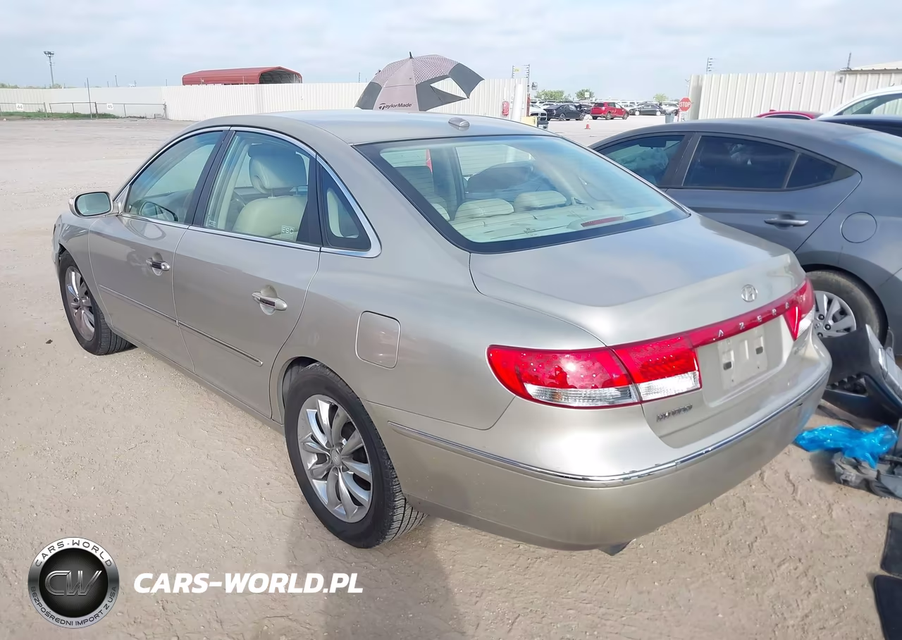 2008 Hyundai Azera Limited VIN:KMHFC46F38A335436 - 3