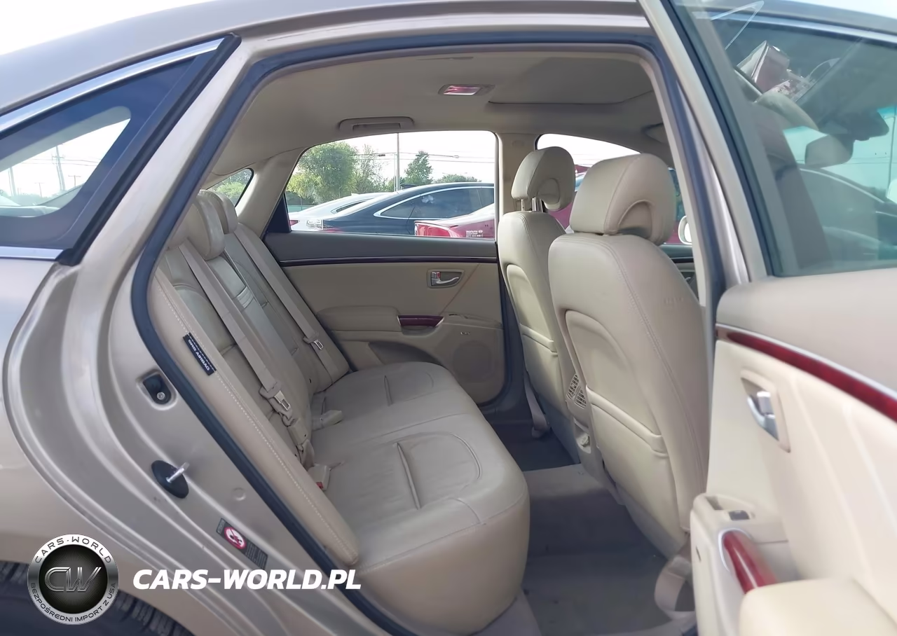 2008 Hyundai Azera Limited VIN:KMHFC46F38A335436 - 8