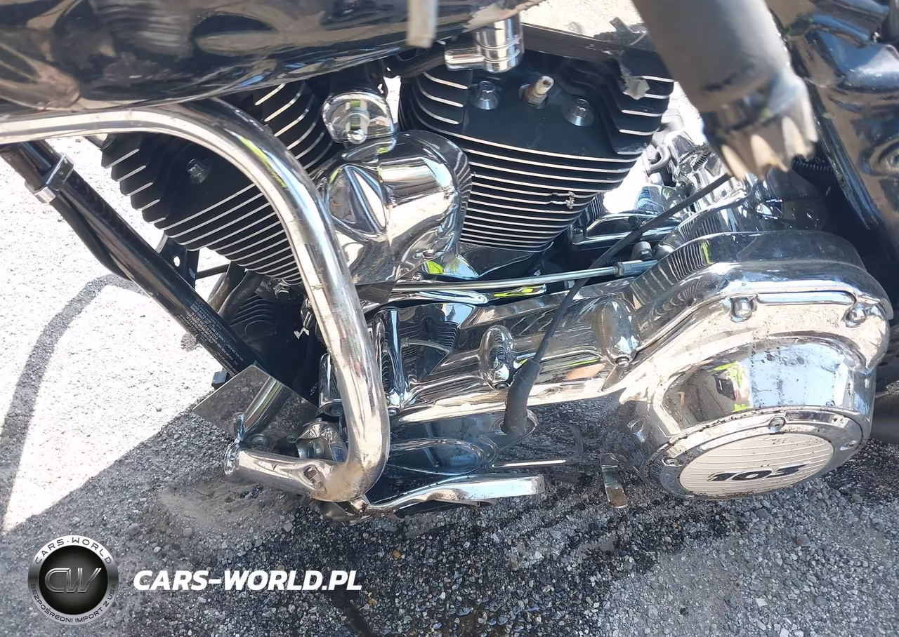 2013 Harley-Davidson Flhx Street Glide VIN:1HD1KBM16DB605629 - 9