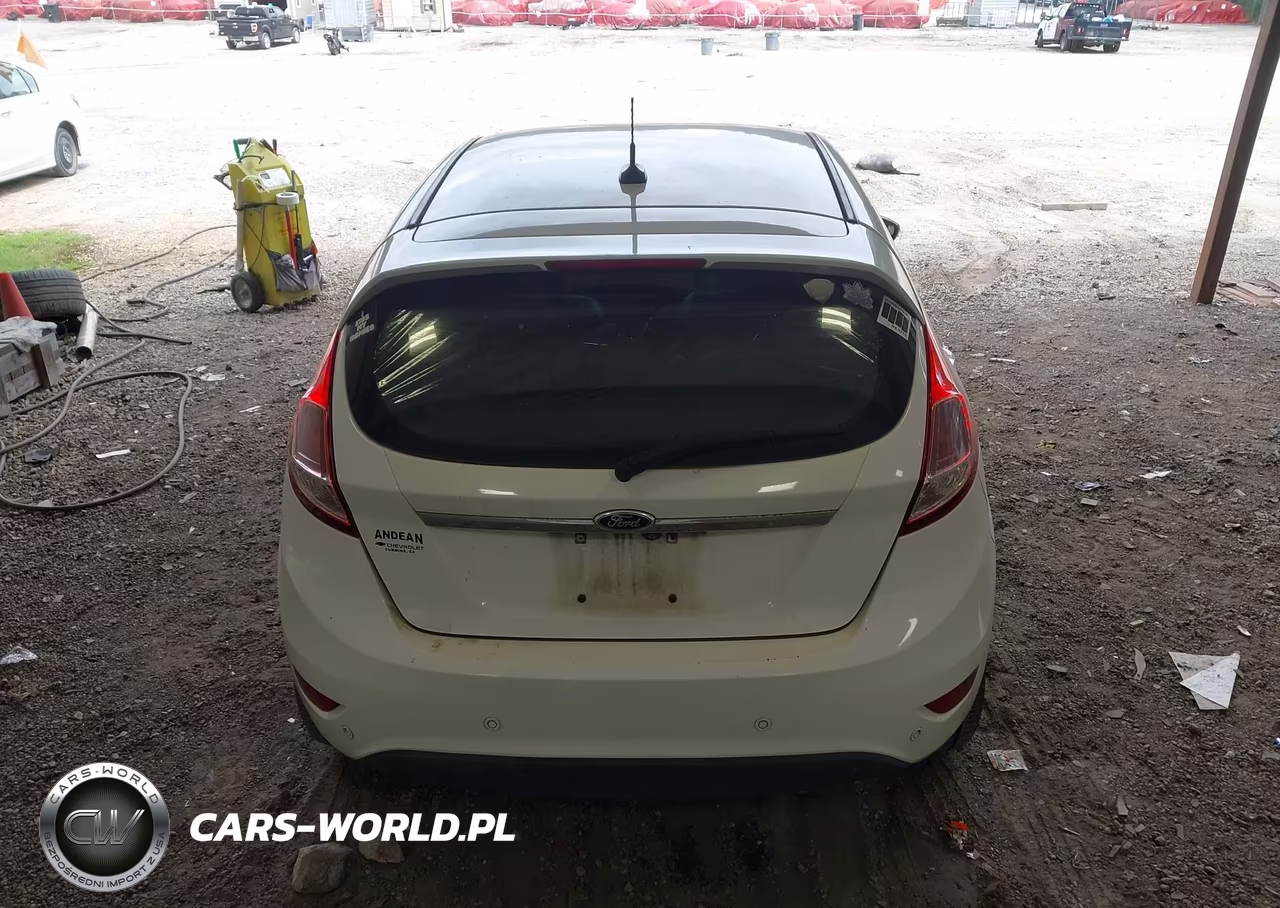 2015 Ford Fiesta Titanium VIN:3FADP4FJ1FM175258 - 16