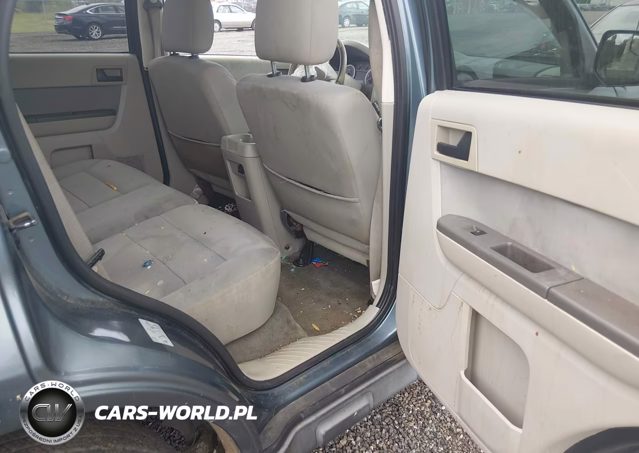 2012 Ford Escape Xlt VIN:1FMCU0D74CKC00408 - 8