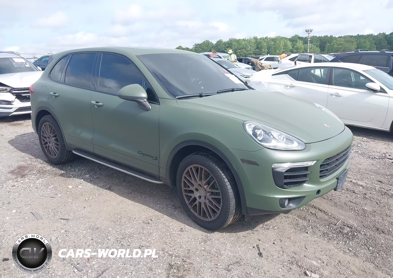 2015 Porsche Cayenne S