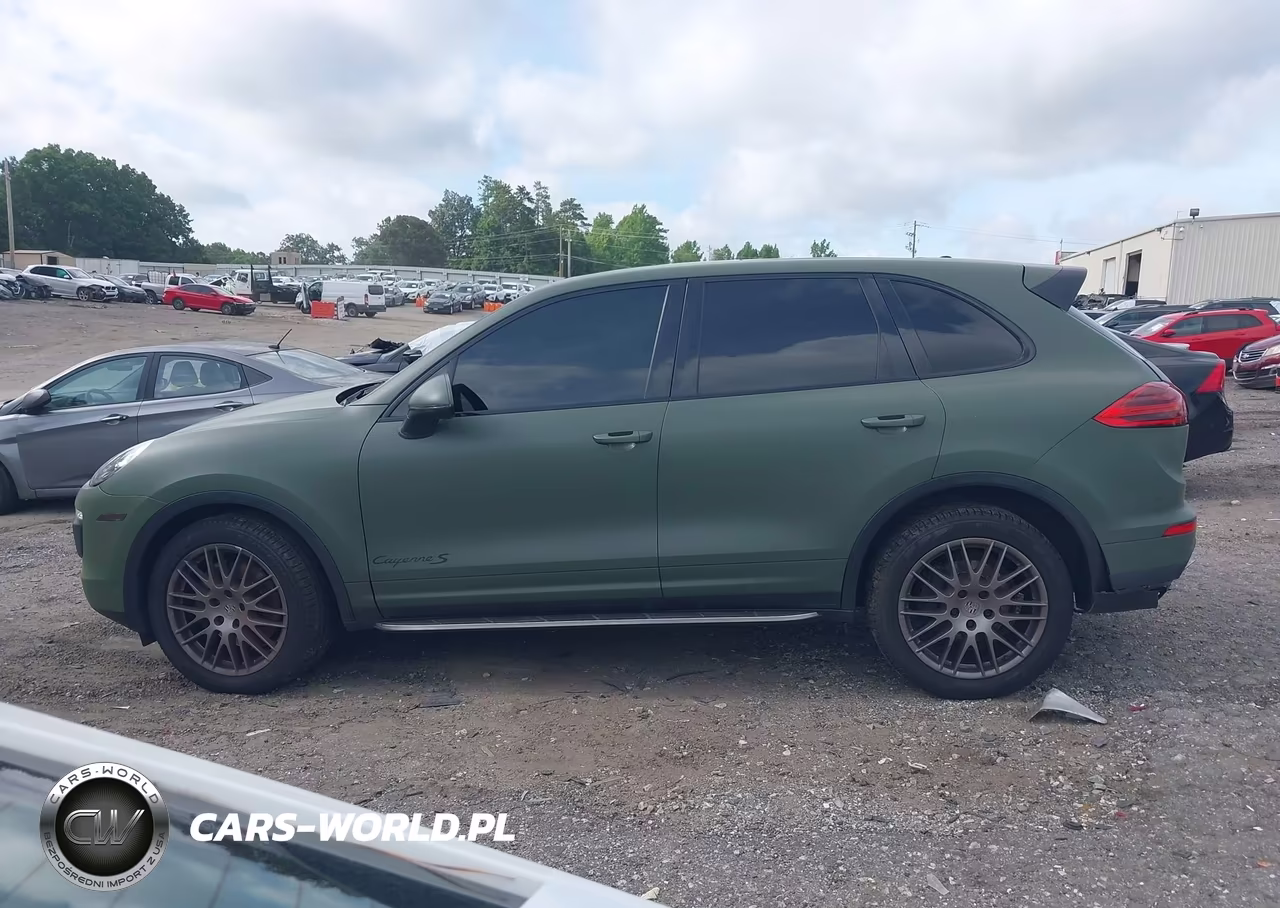 2015 Porsche Cayenne S VIN:WP1AB2A22FLA56408 - 14