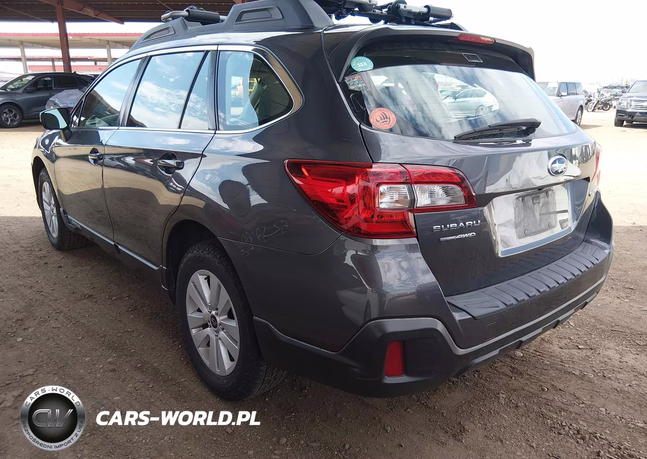 2019 Subaru Outback 2.5I VIN:4S4BSABCXK3334579 - 3