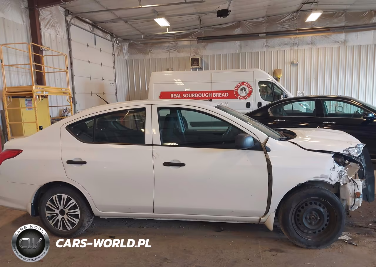2015 Nissan Versa 1.6 S VIN:3N1CN7APXFL810110 - 13