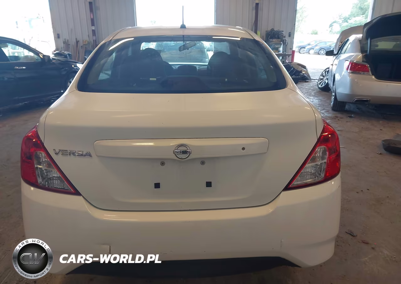 2015 Nissan Versa 1.6 S VIN:3N1CN7APXFL810110 - 16
