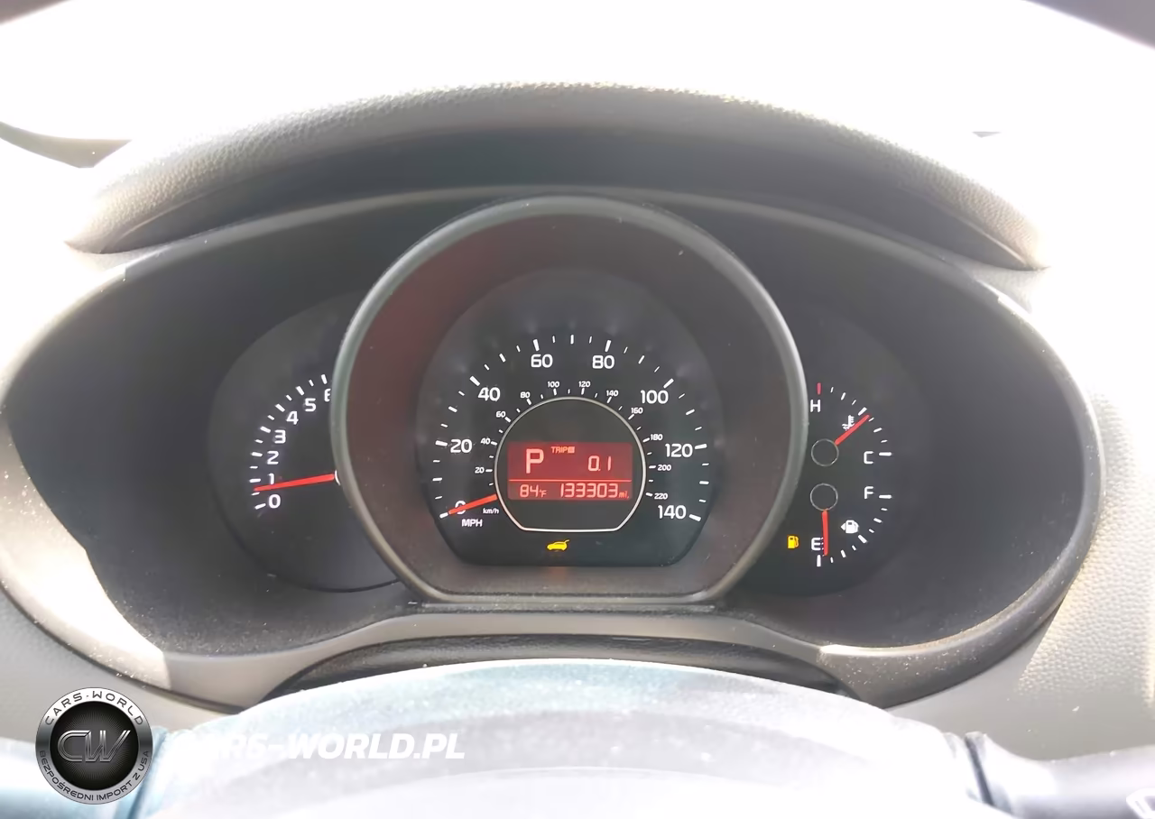 2017 Kia Soul VIN:KNDJN2A27H7427776 - 7