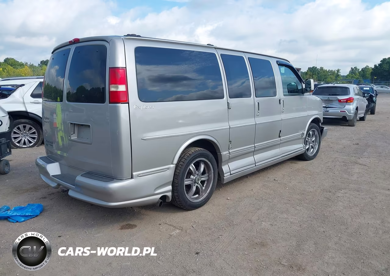 2008 Chevrolet Express Yf7 Upfitter VIN:1GBFG154681111704 - 4
