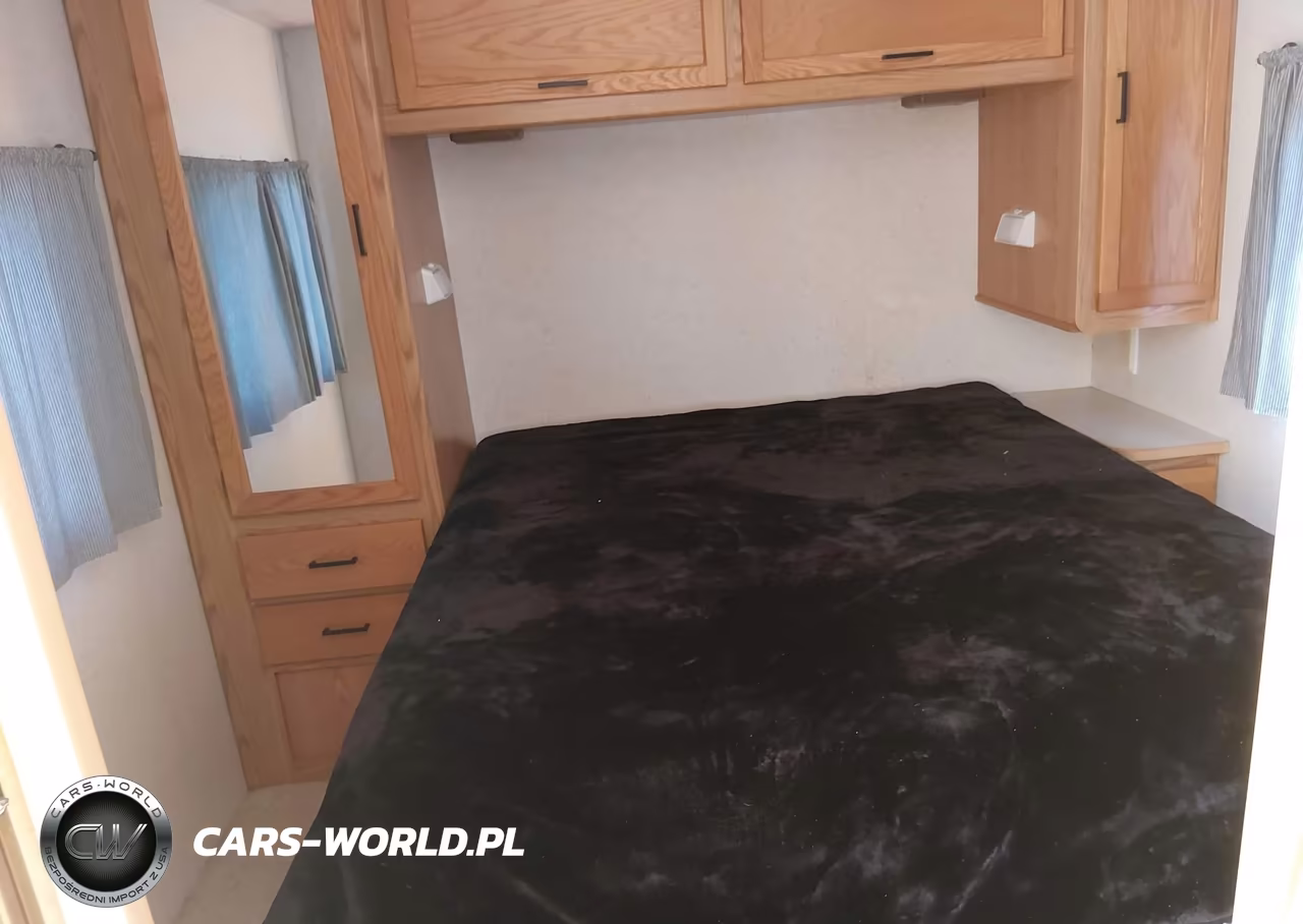 2003 Workhorse Custom Chassis Motorhome Chassis P3500 VIN:5B4LP57GX33361737 - 12