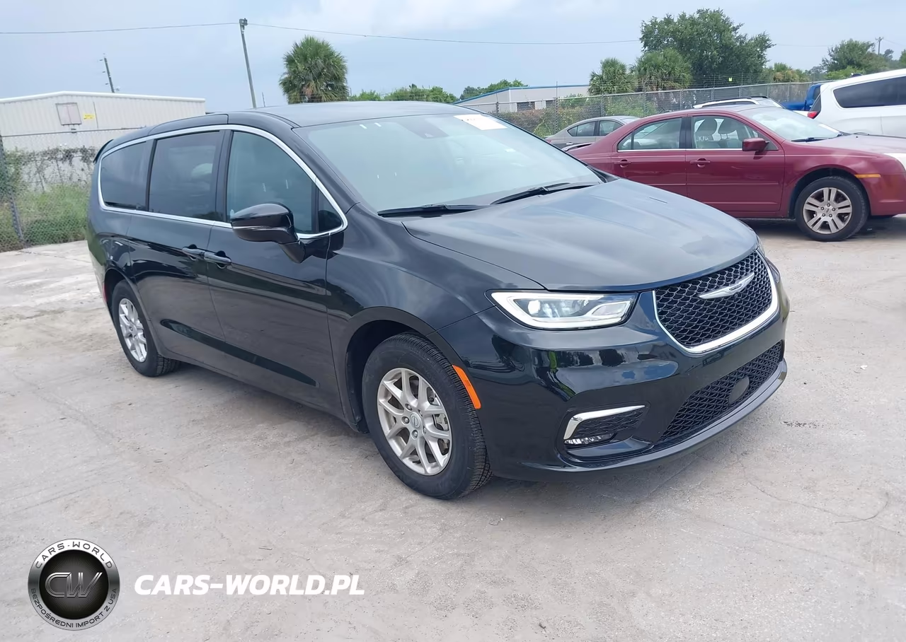 2026 Chrysler Pacifica Select VIN:2C4RC1BG4TR160438 - 1