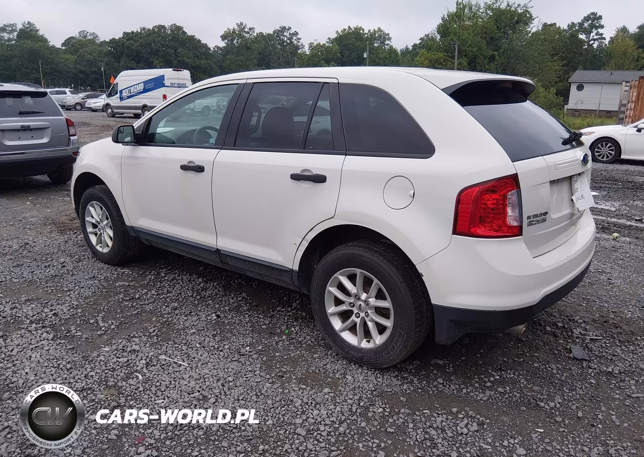 2013 Ford Edge Se VIN:2FMDK3GCXDBB49917 - 3