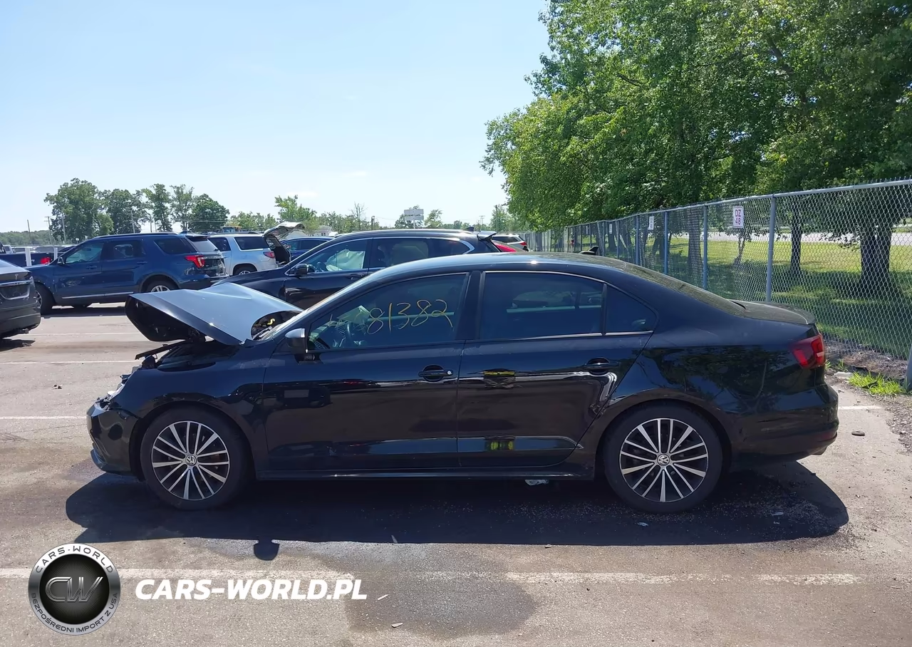 2016 Volkswagen Jetta 1.8T Sport VIN:3VWD17AJ7GM414301 - 14