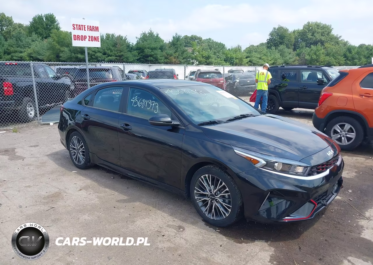2022 Kia Forte Gt-Line