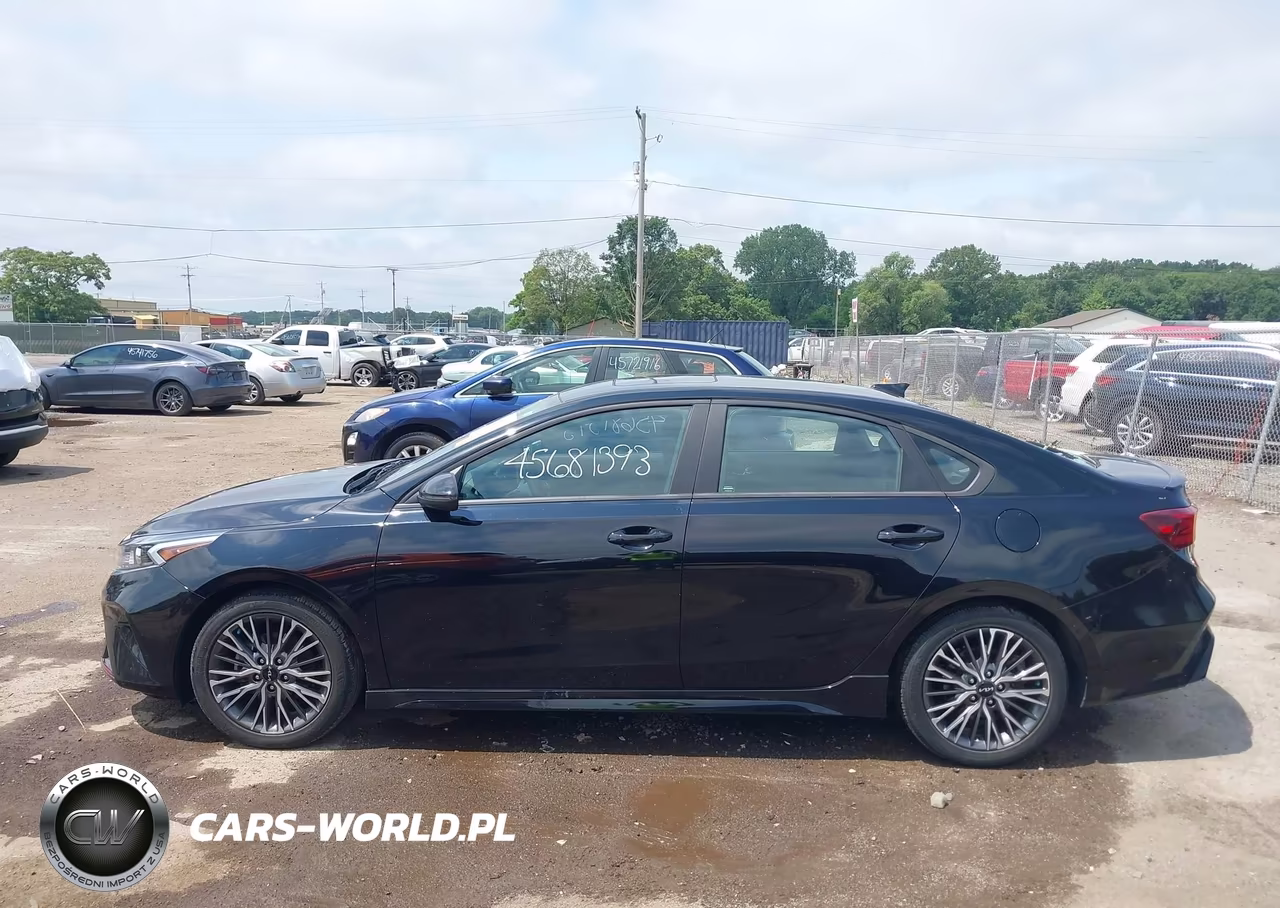 2022 Kia Forte Gt-Line VIN:3KPF54AD0NE438455 - 14