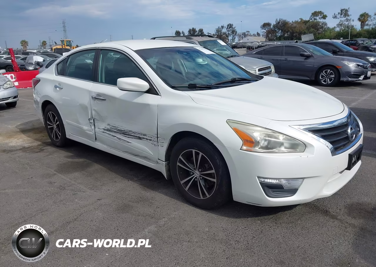 2014 Nissan Altima 2.5 S VIN:1N4AL3AP8EN378012 - 1