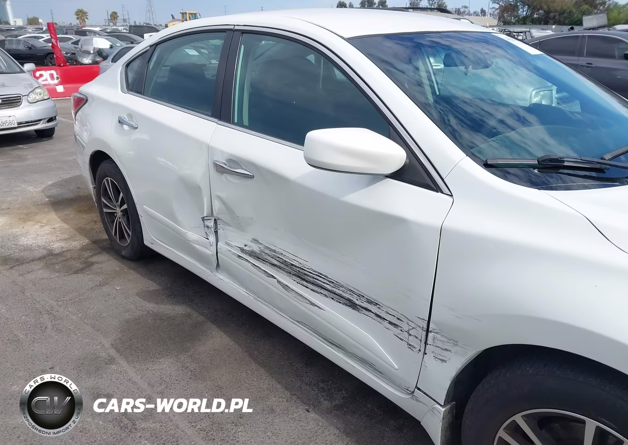 2014 Nissan Altima 2.5 S VIN:1N4AL3AP8EN378012 - 6