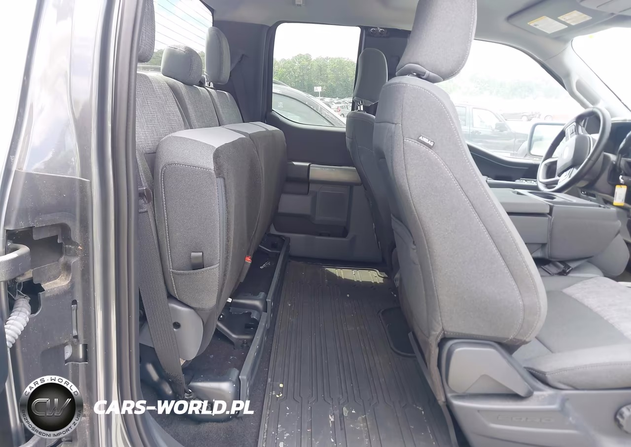 2023 Ford F-150 Xlt VIN:1FTFX1E59PKD47440 - 8