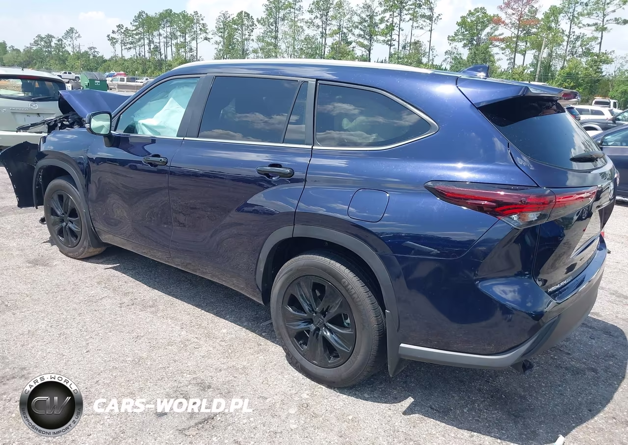 2025 Toyota Highlander Xle VIN:5TDKDRBH7SS583753 - 3