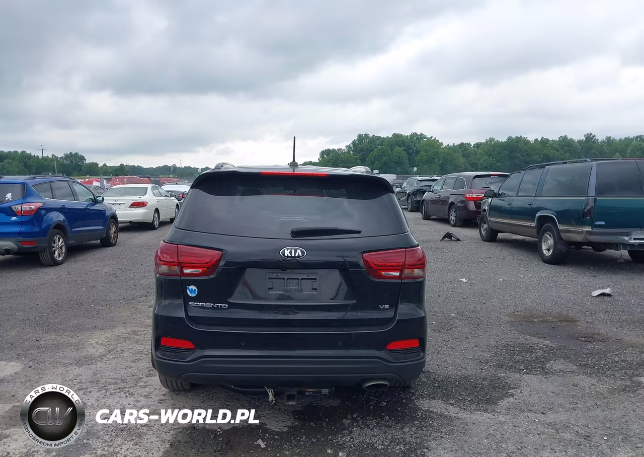 2020 Kia Sorento 3.3L S VIN:5XYPGDA54LG693469 - 16