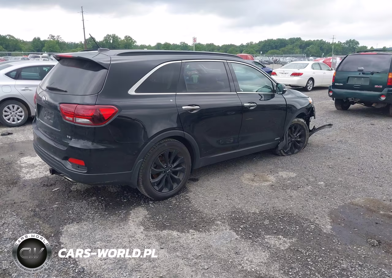 2020 Kia Sorento 3.3L S VIN:5XYPGDA54LG693469 - 4