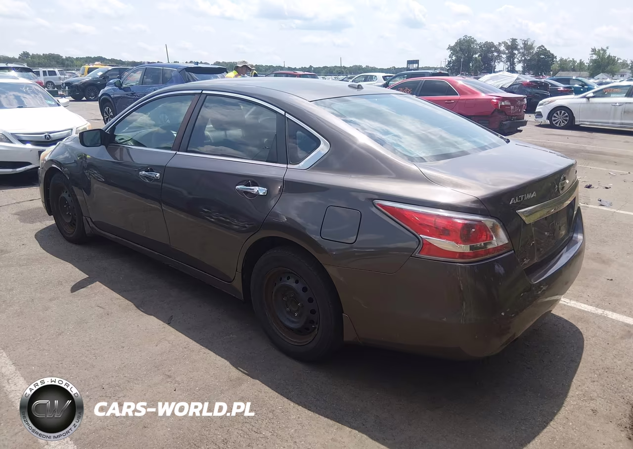 2014 Nissan Altima 2.5 S VIN:1N4AL3AP7EC191033 - 3