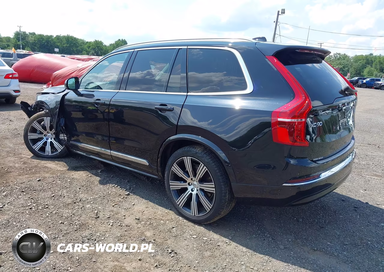 2023 Volvo Xc90 B6 Ultimate 7-Seater VIN:YV4062PA6P1938613 - 3