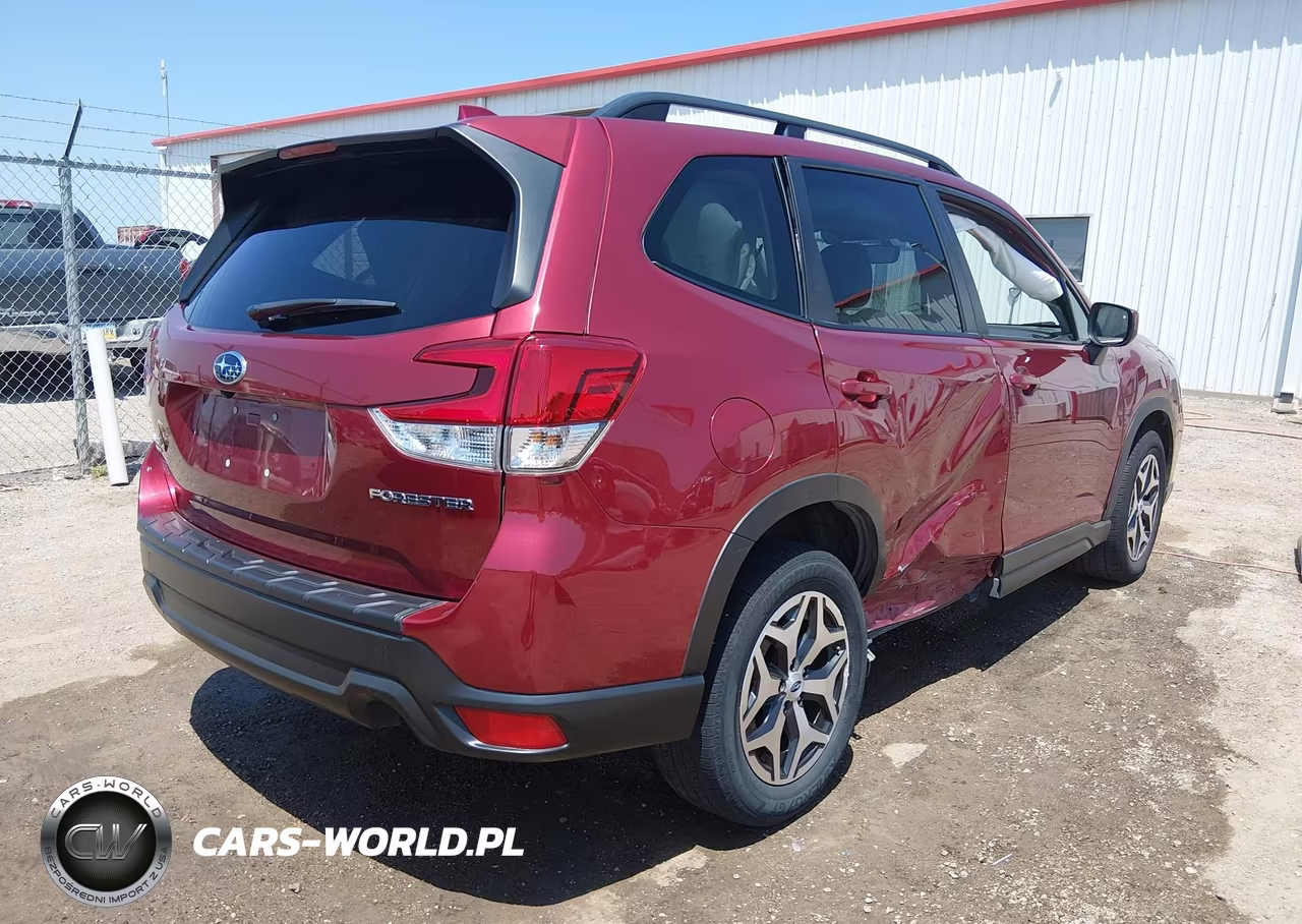 2021 Subaru Forester Premium VIN:JF2SKAJC1MH435801 - 4