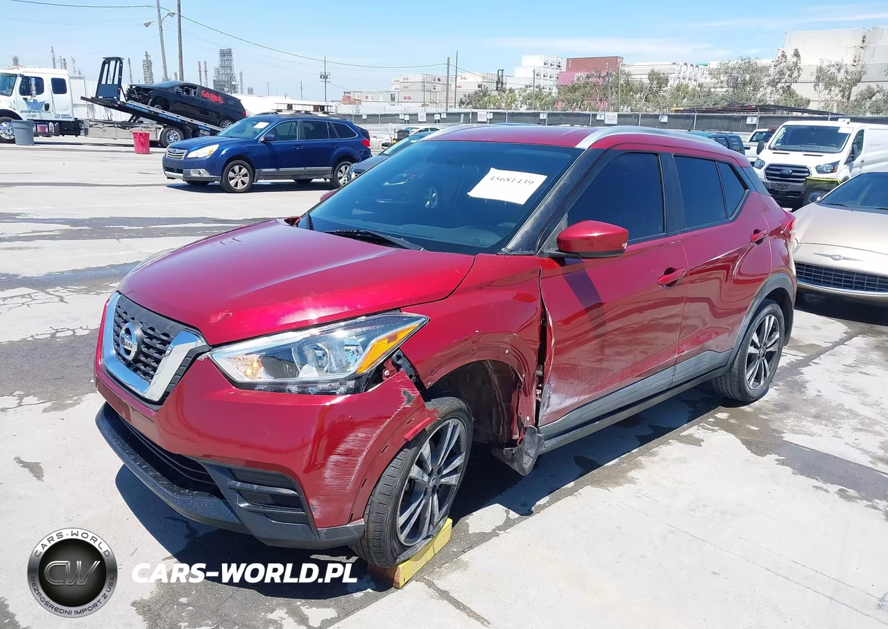 2018 Nissan Kicks Sv VIN:3N1CP5CU7JL538528 - 2