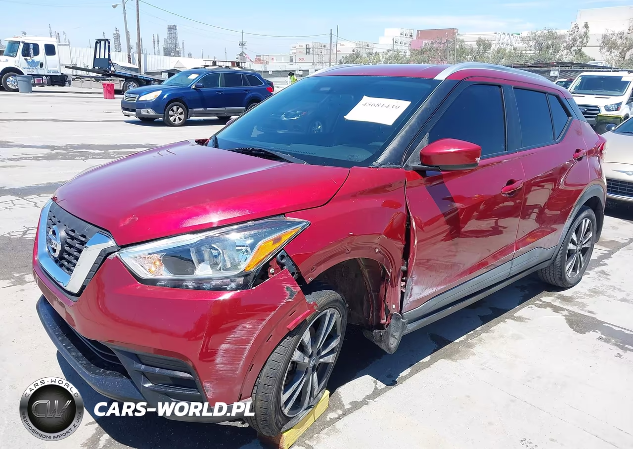 2018 Nissan Kicks Sv VIN:3N1CP5CU7JL538528 - 6