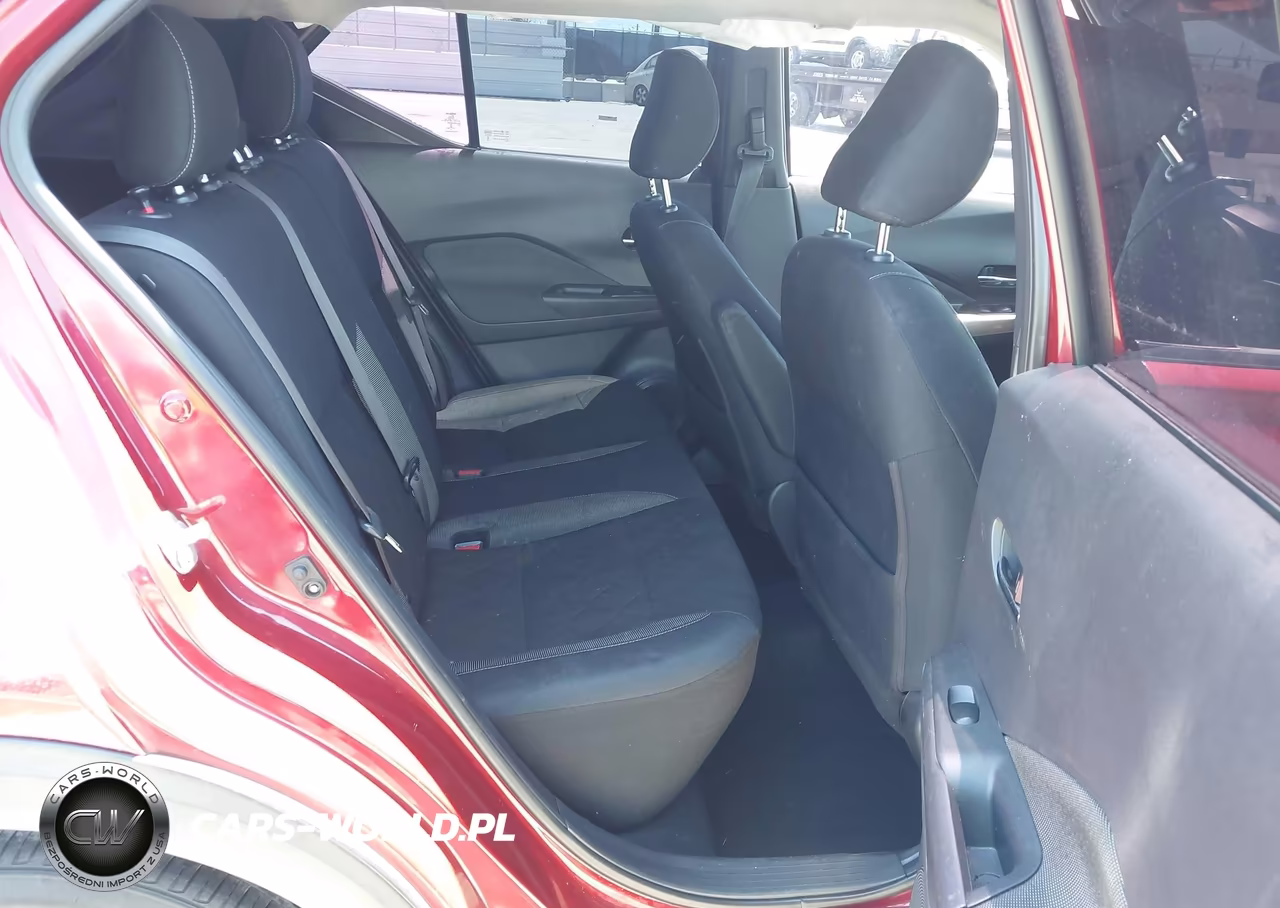 2018 Nissan Kicks Sv VIN:3N1CP5CU7JL538528 - 8