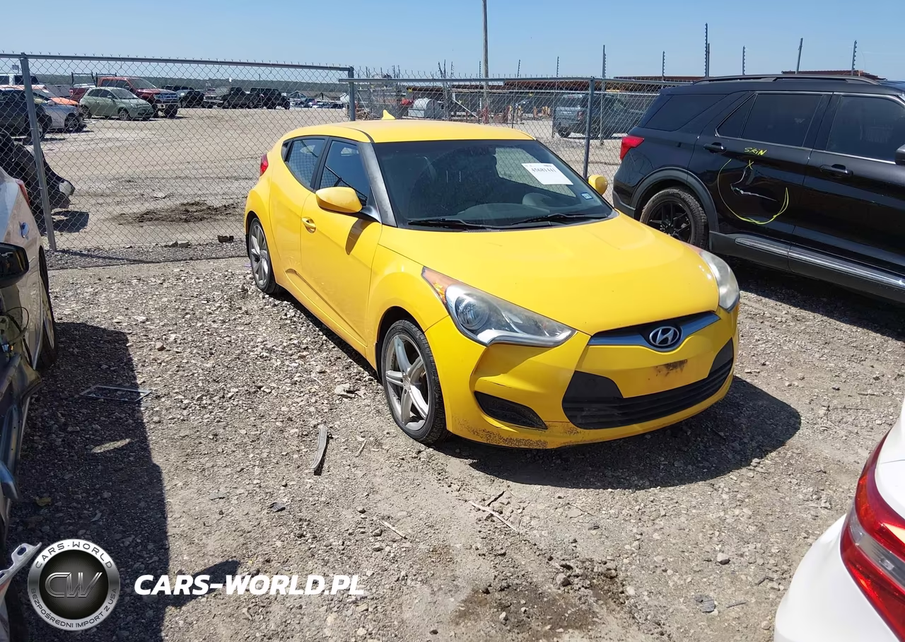 2016 Hyundai Veloster VIN:KMHTC6AD7GU279910 - 1
