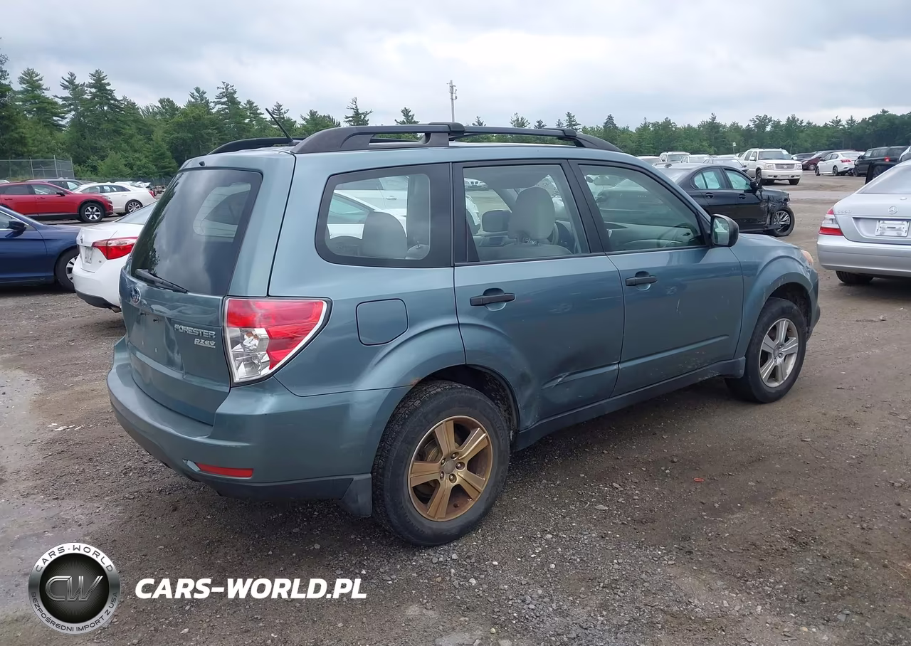 2013 Subaru Forester 2.5X VIN:JF2SHABC1DH413861 - 4