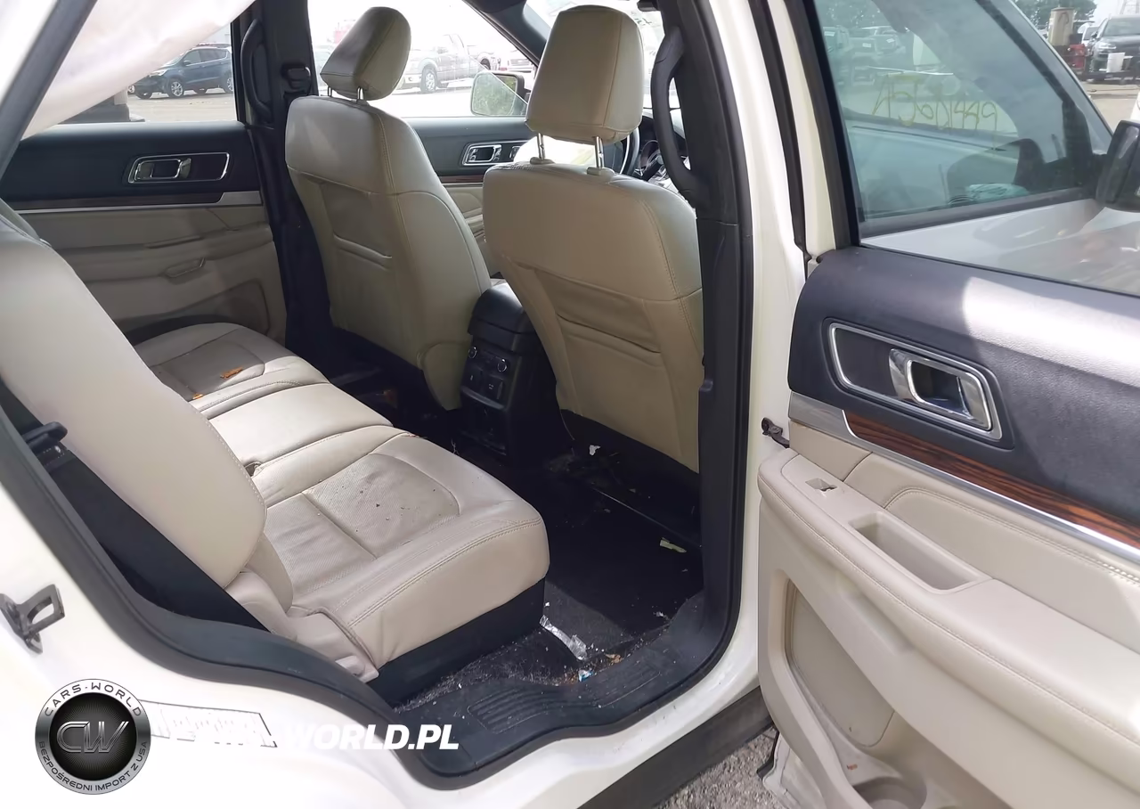 2019 Ford Explorer Limited VIN:1FM5K7F84KGB16524 - 8