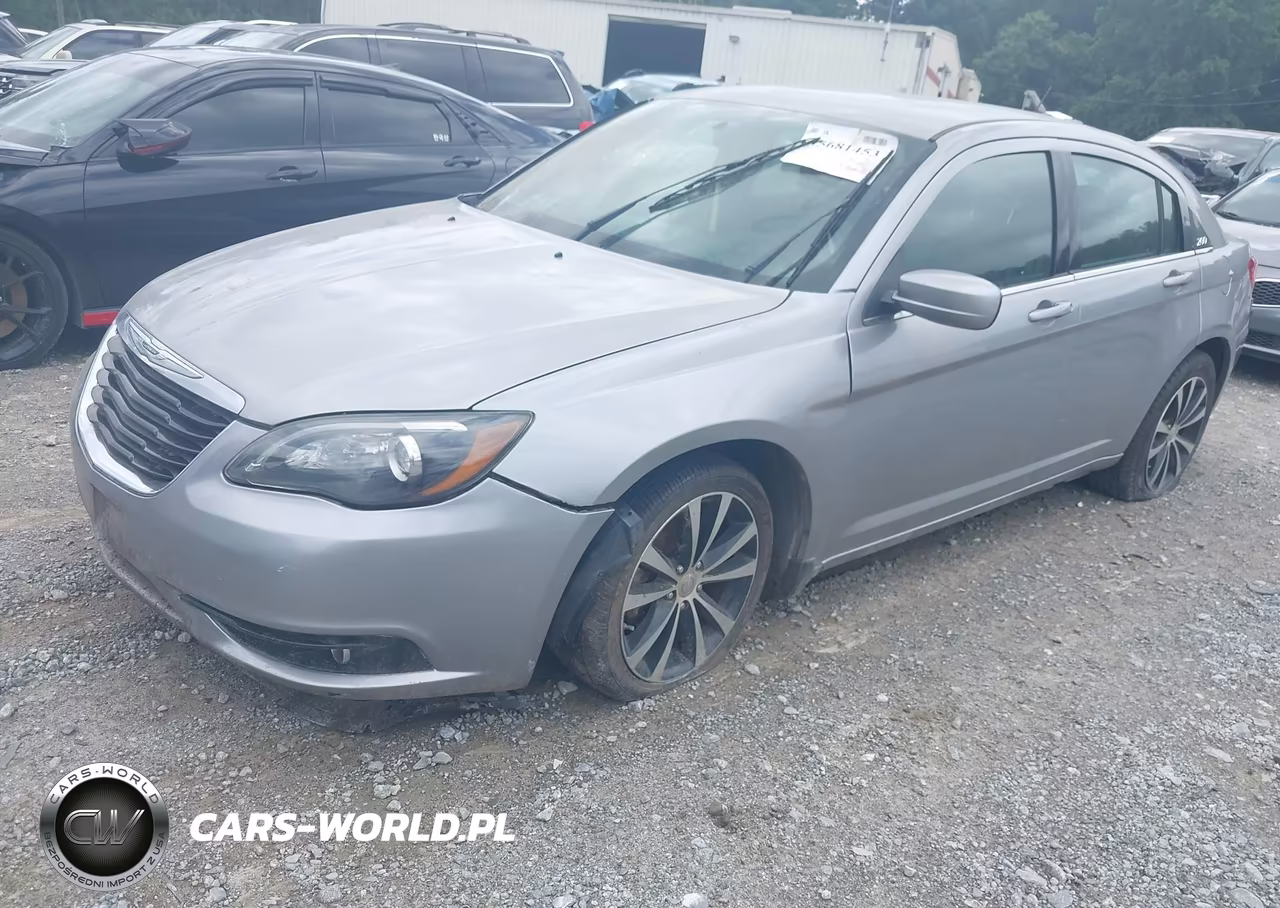 2014 Chrysler 200 Touring VIN:1C3CCBBG2EN183877 - 2