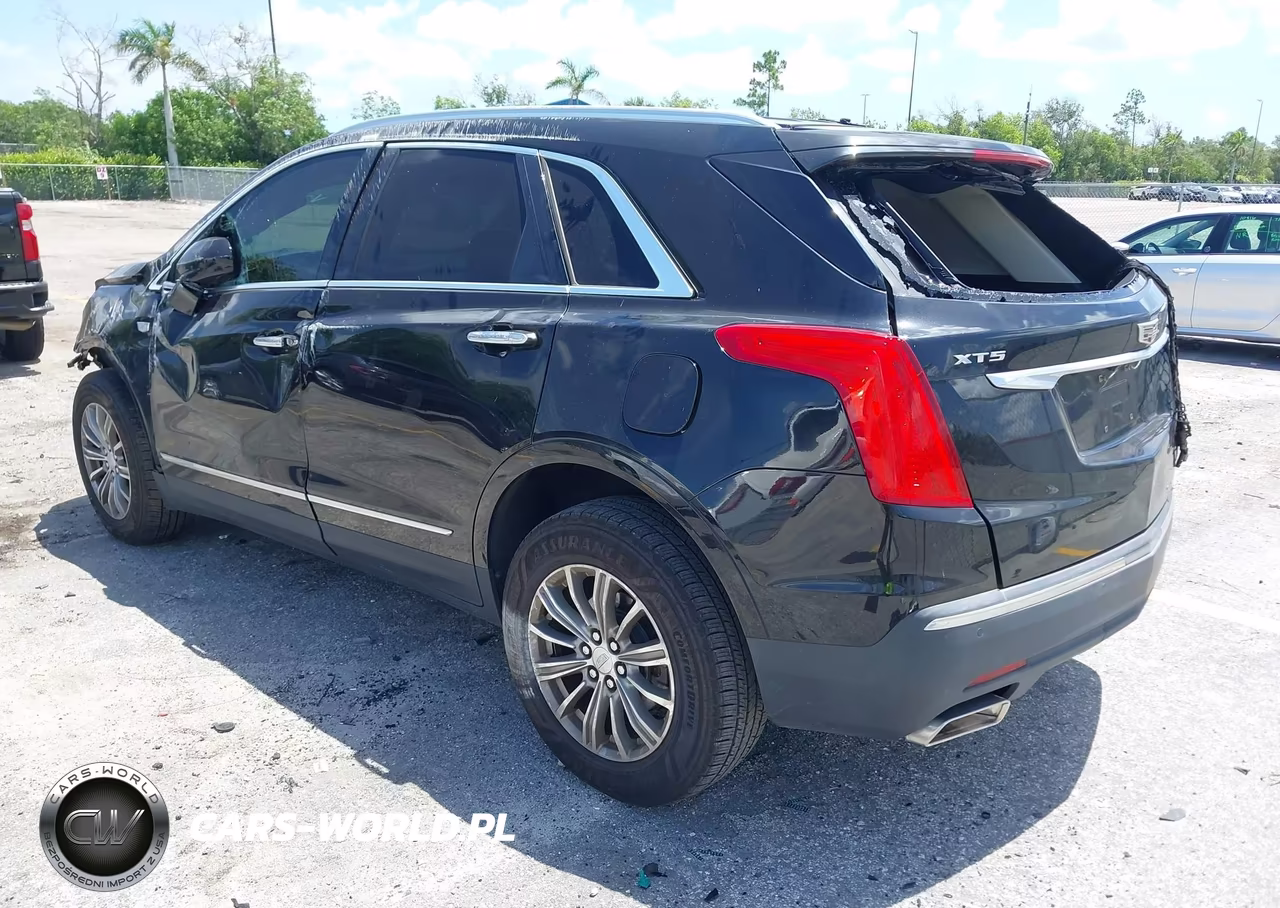 2018 Cadillac Xt5 Luxury VIN:1GYKNCRS9JZ138692 - 3