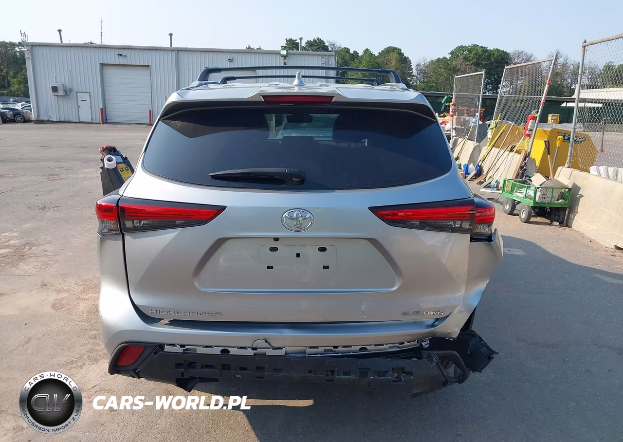 2021 Toyota Highlander Xle VIN:5TDGZRBH6MS149432 - 17